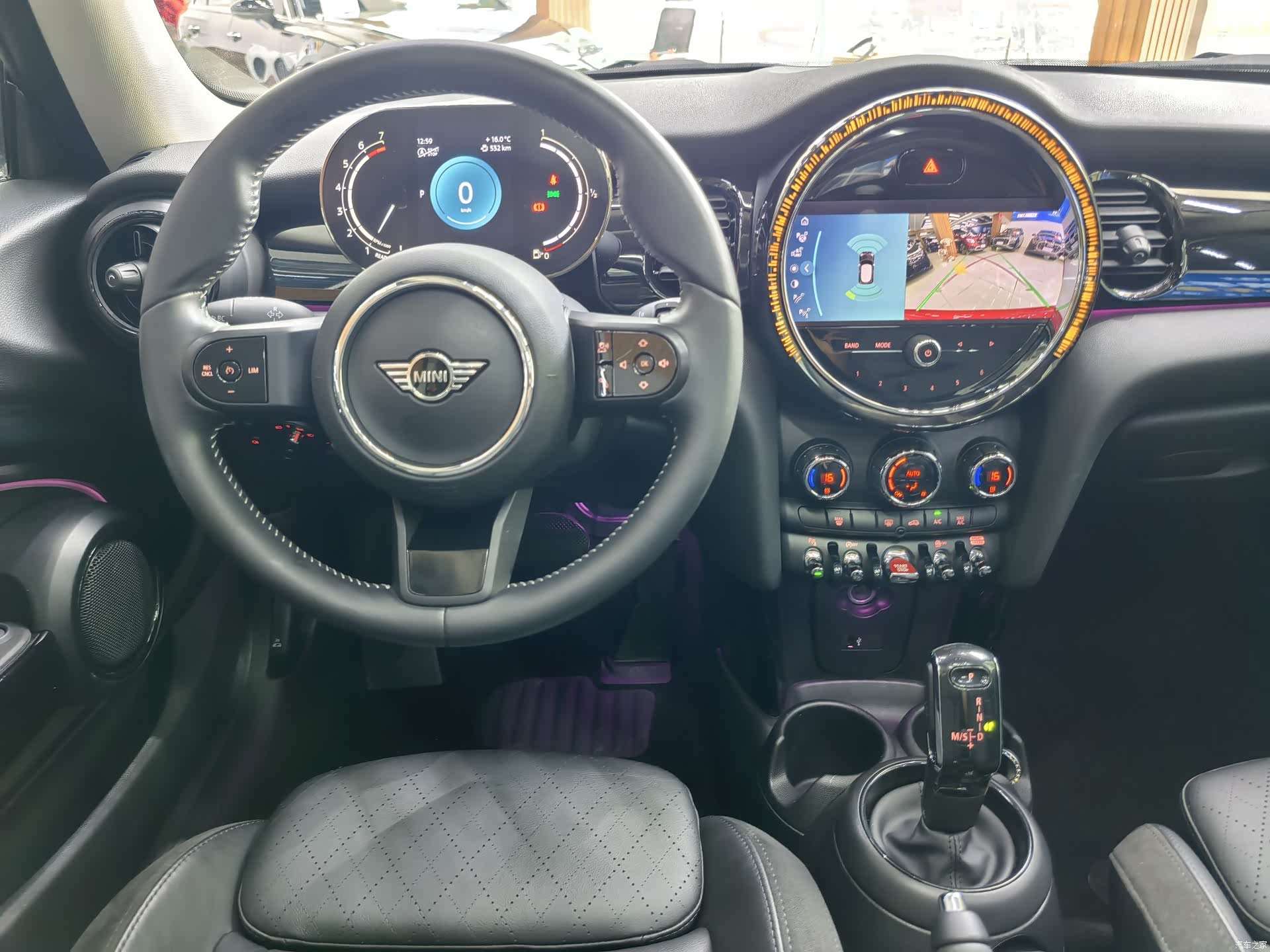 Mini Cooper, 2022 11