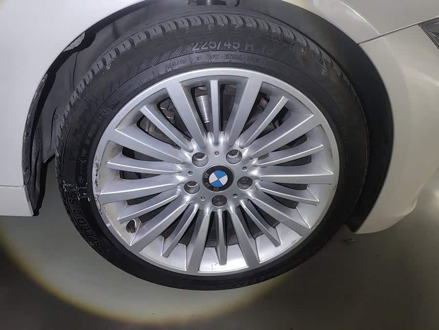 BMW 3 Series 2018, фото 6
