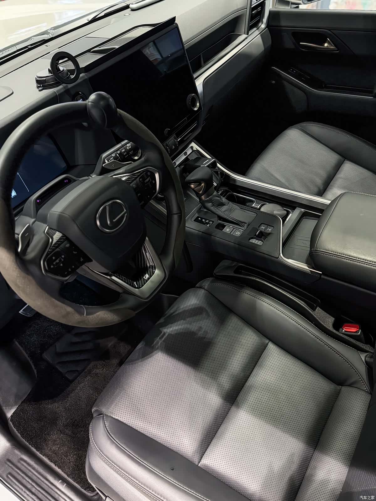Lexus GX, 2024 22