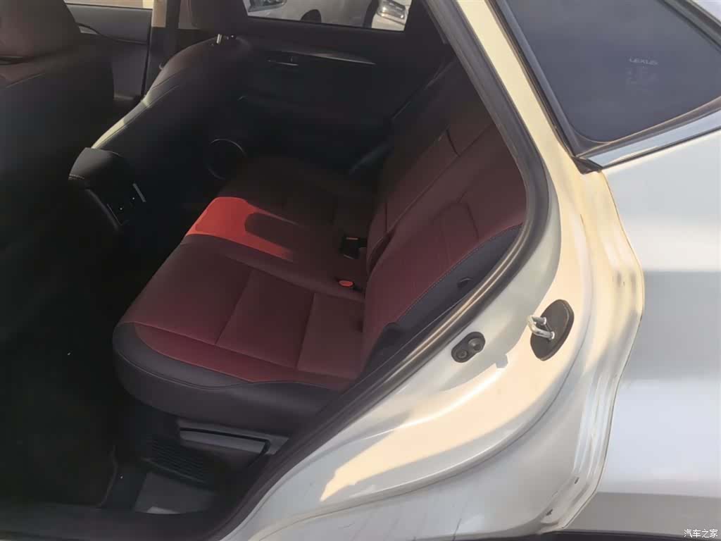 Lexus NX, 2019 17