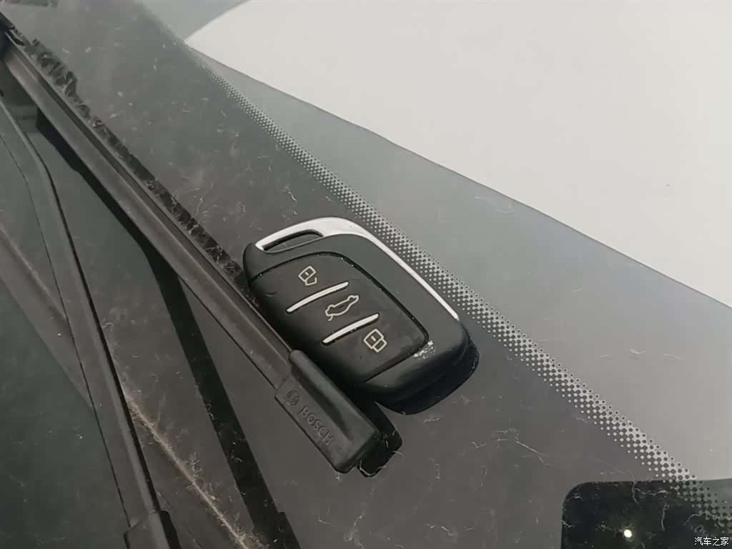 Roewe i5, 2021 9