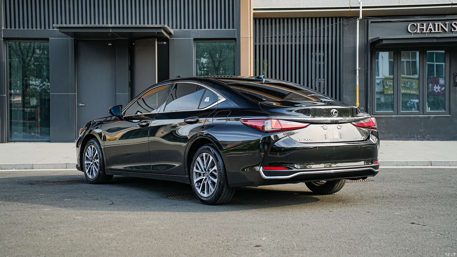 Lexus ES, 2022 6