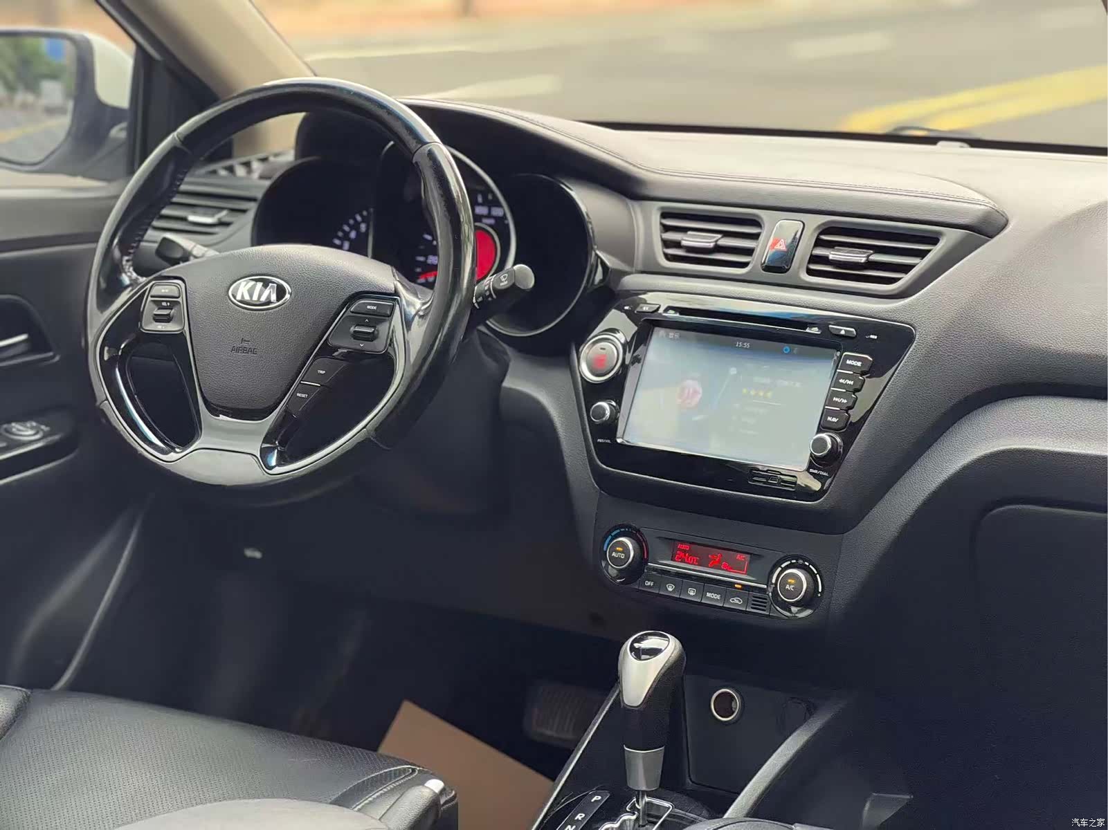 Kia K2, 2015 9