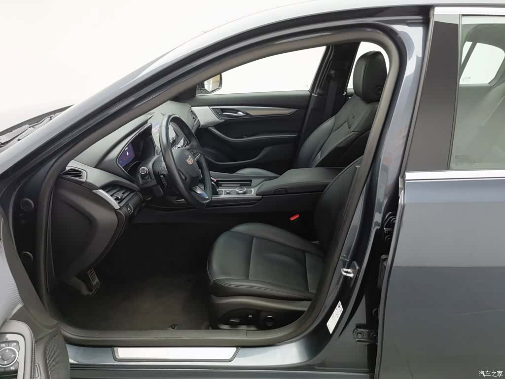 Cadillac CT5, 2021 10