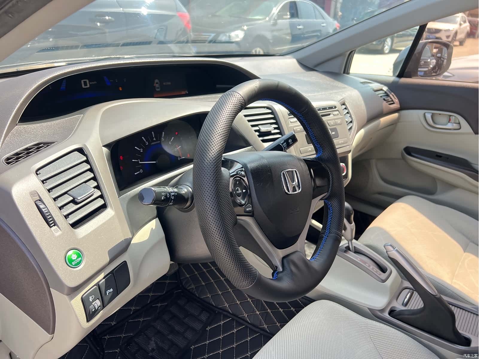 Honda Civic, 2012 7