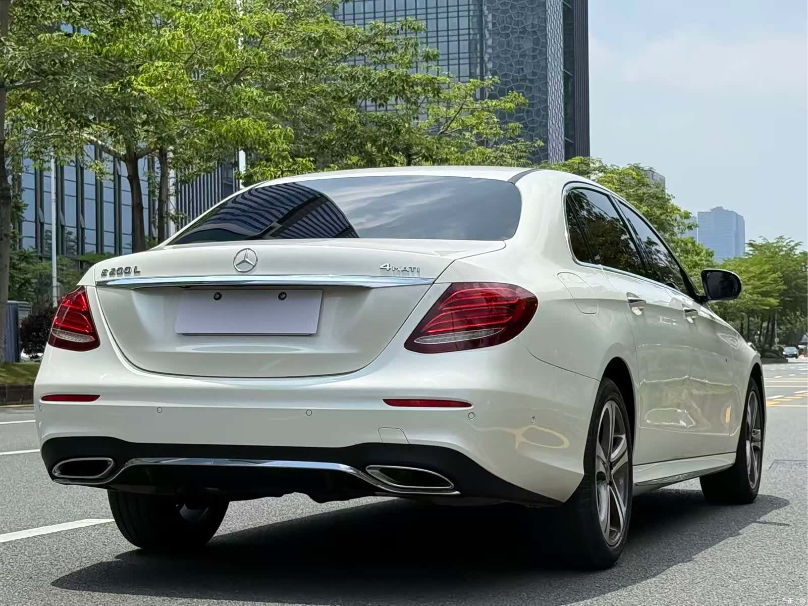 Mercedes-Benz E-Class, 2017 20