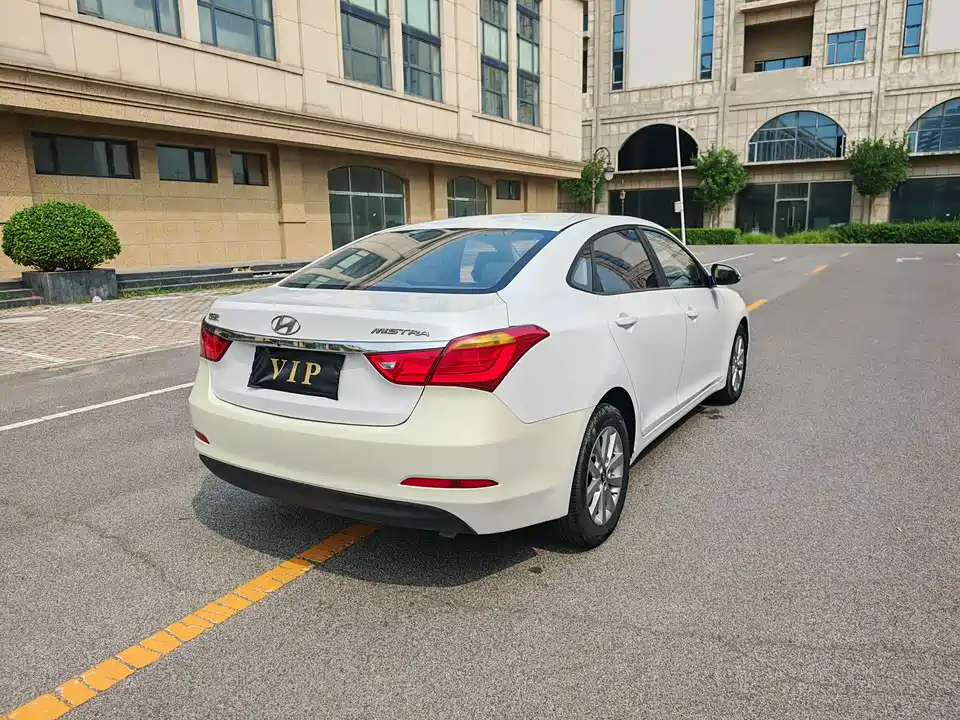 Hyundai Name picture