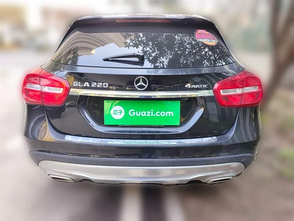 Mercedes-Benz GLA