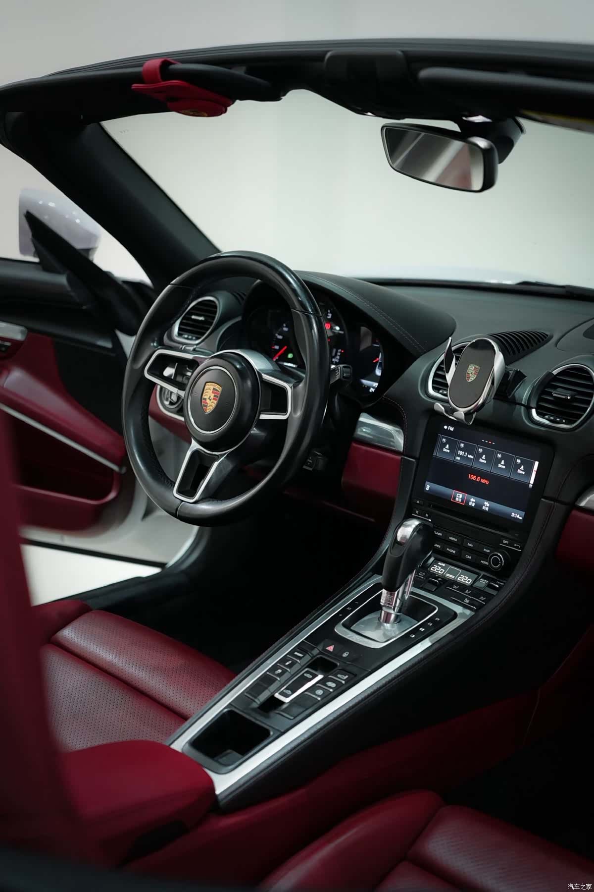 Porsche Boxster, 2019 9