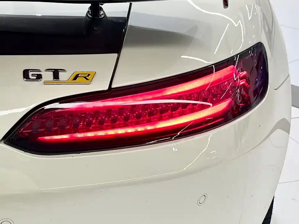 Mercedes-Benz AMG GT Mercedes-Benz AMG GT