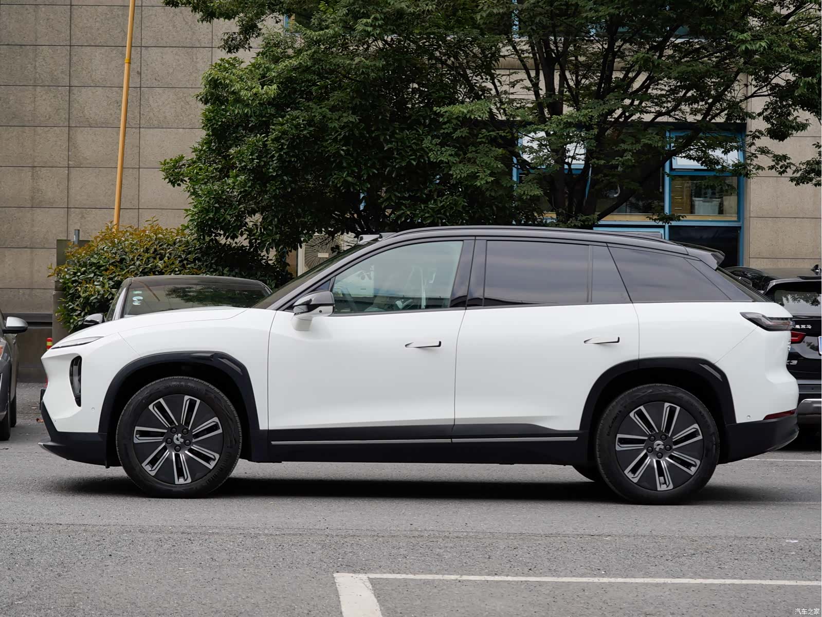 NIO ES7, 2022 3