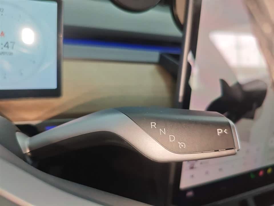Tesla Model 3 Tesla Model 3