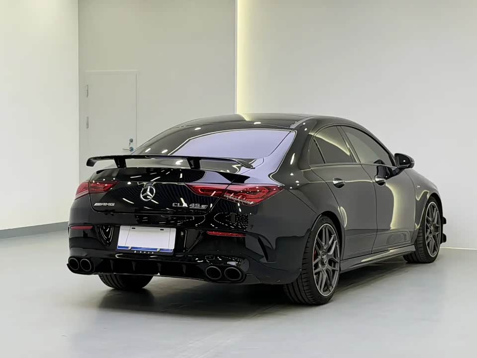 Mercedes-Benz CLA AMG