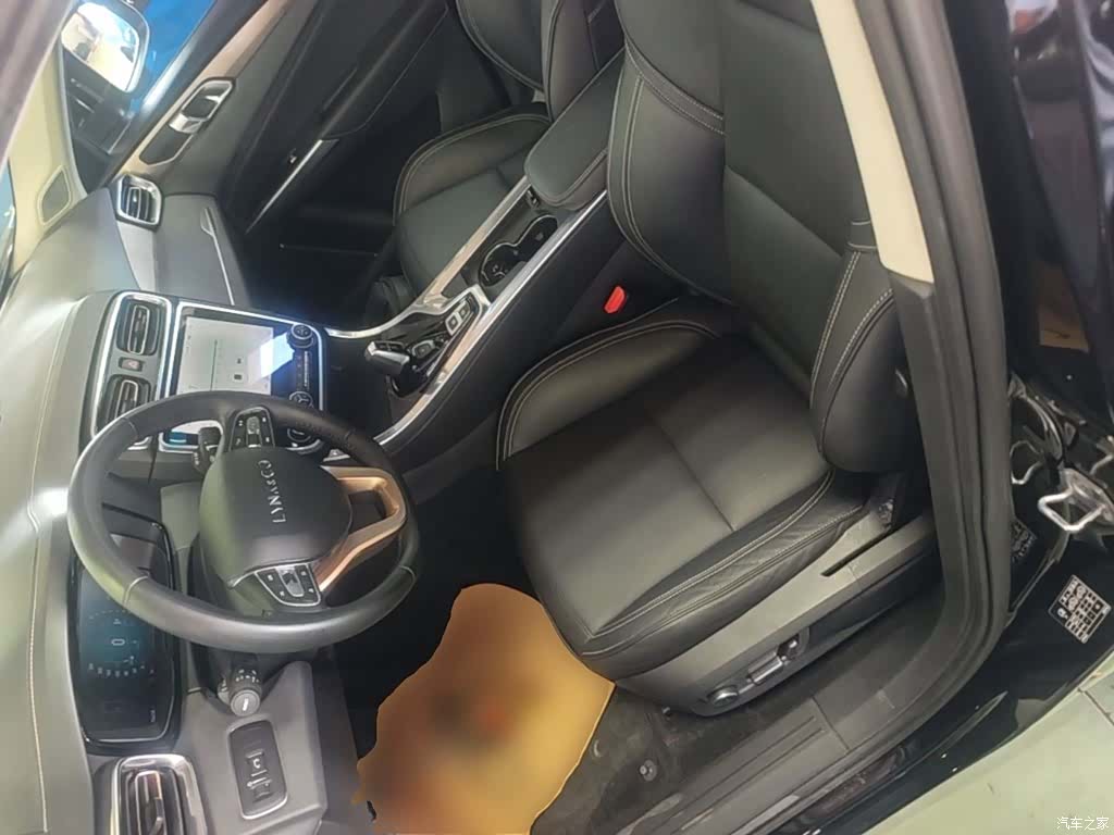 Lynk & Co 01, 2018 15