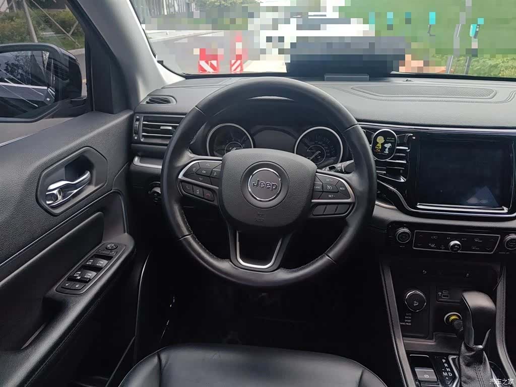 Jeep Grand Commander, 2019 11