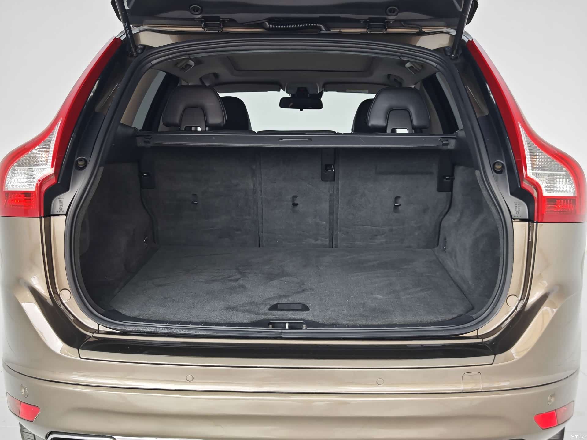 Volvo XC60, 2017 17