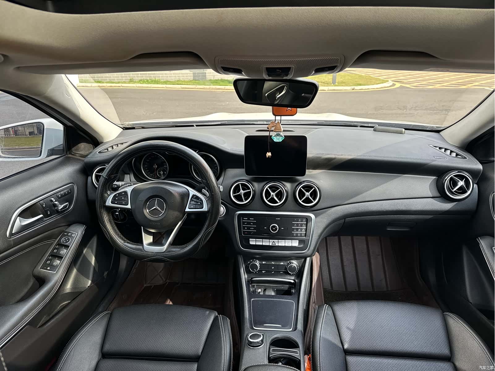 Mercedes-Benz GLA, 2019 6