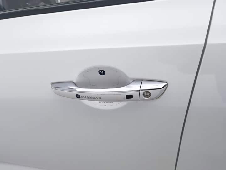 Changan CS35PLUS 2018 1.6L АКПП chang lian ban guo V