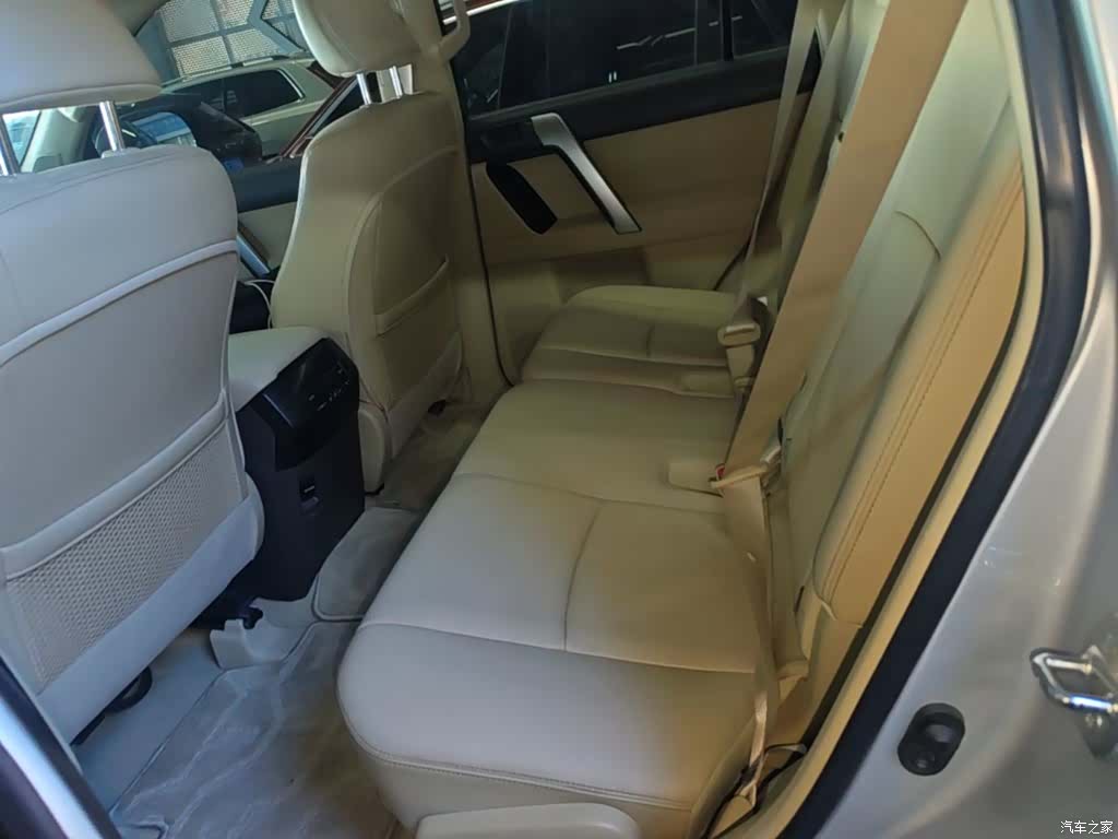 Toyota Prado, 2016 17