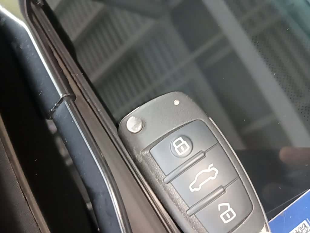 Audi Q3, 2024 9