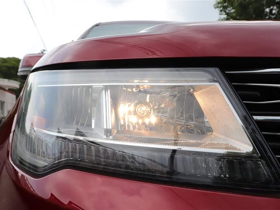 Ford Explorer Ford Explorer