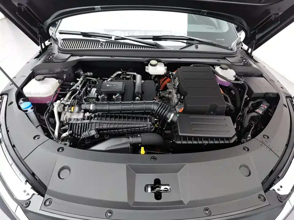 BYD Qin L BYD Qin L
