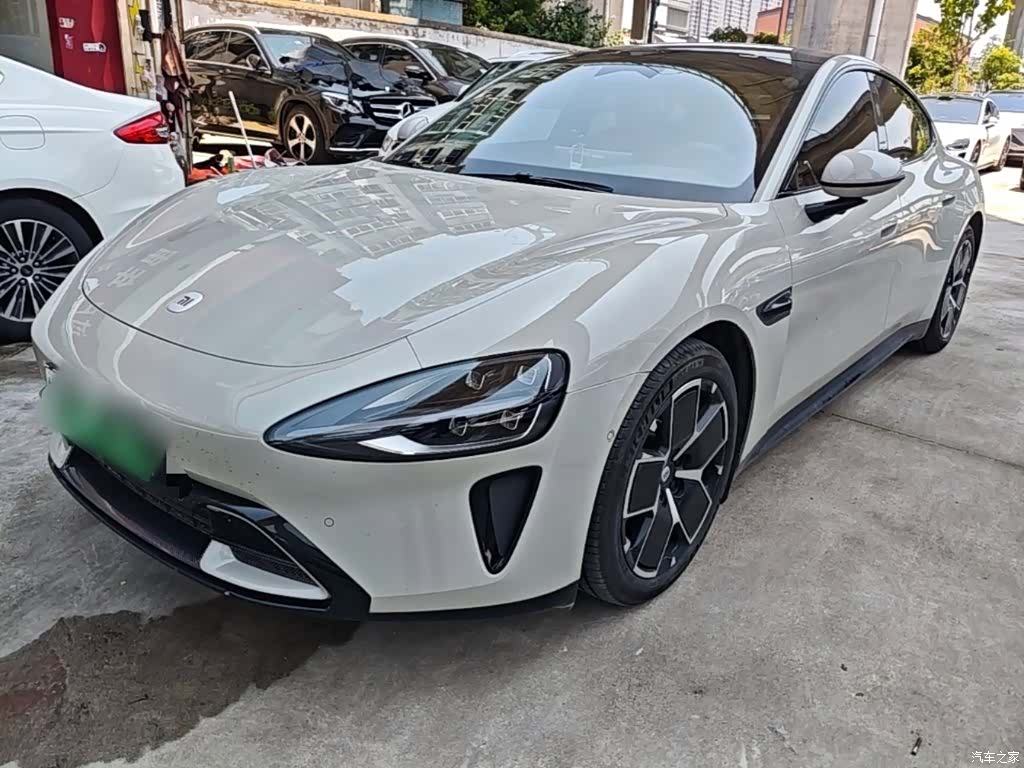 Xiaomi SU7, 2025 1