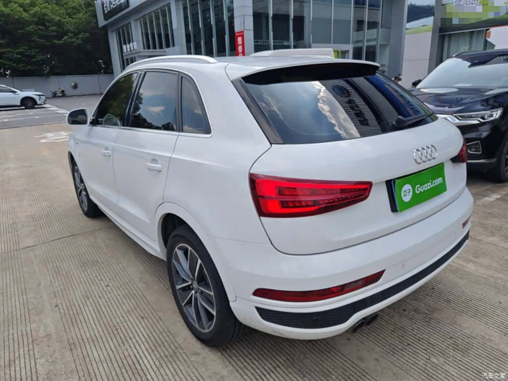 Audi Q3, 2019 все фото