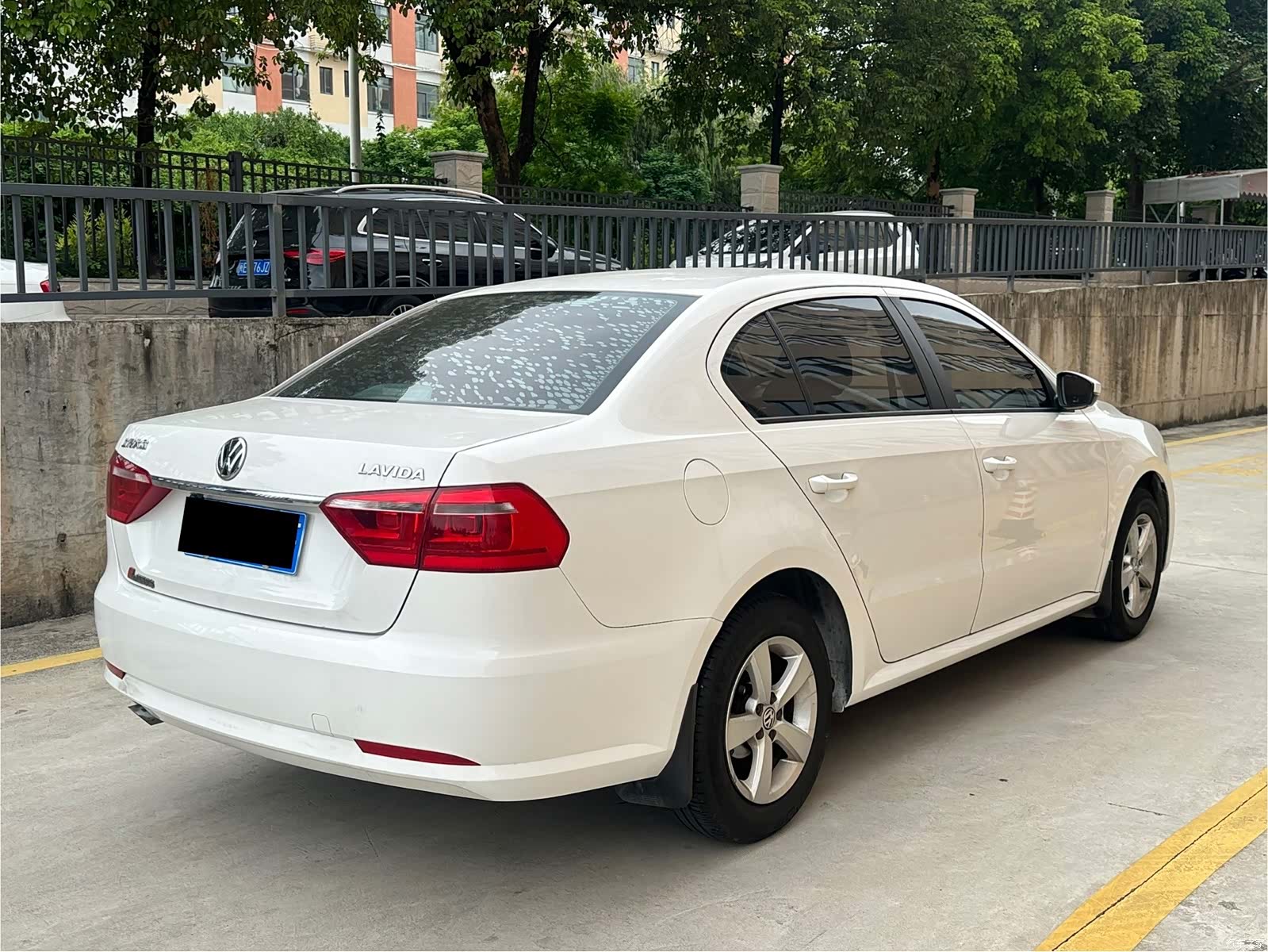 Volkswagen Lavida, 2017 12
