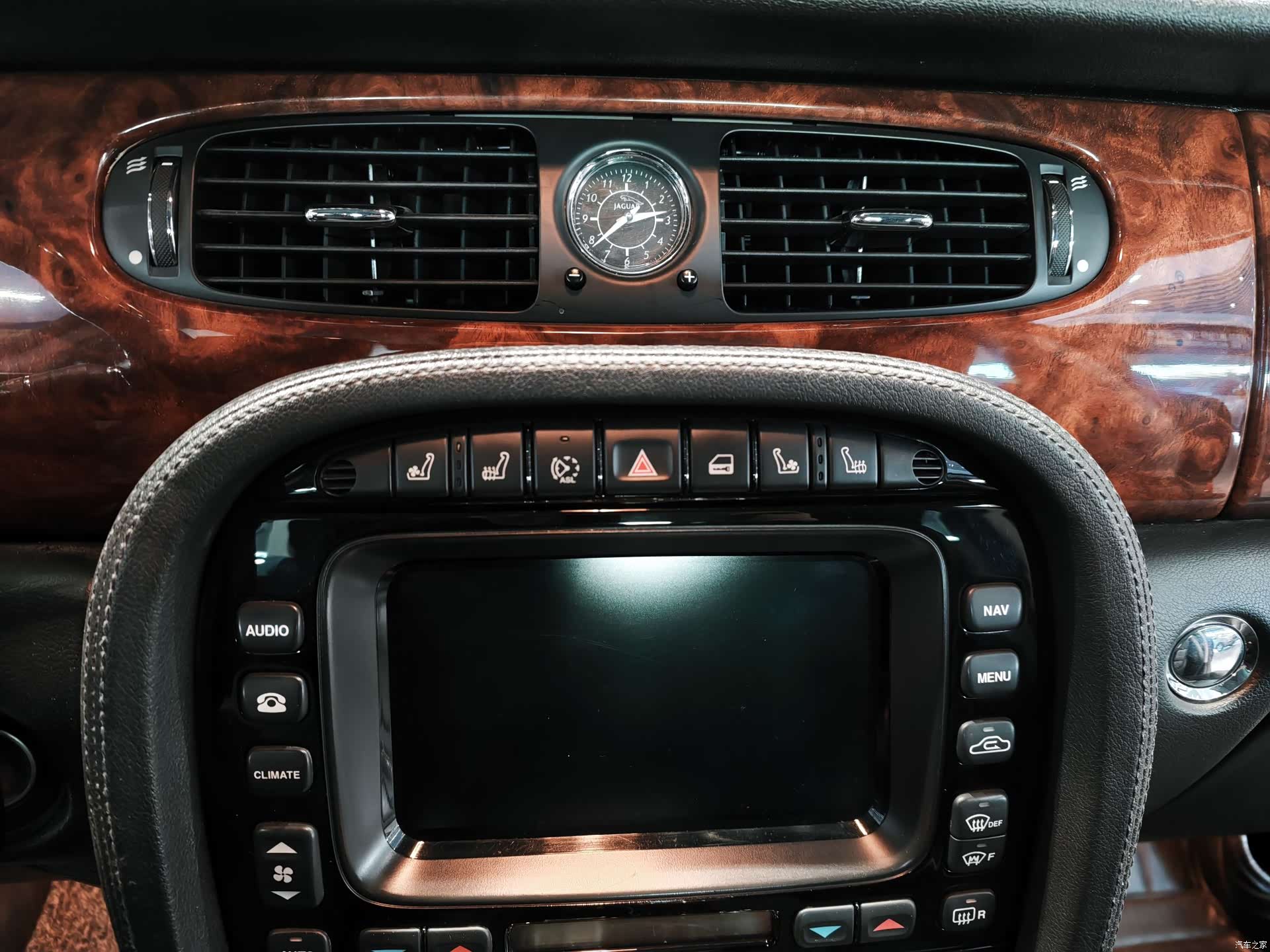 Jaguar XJ, 2009 13