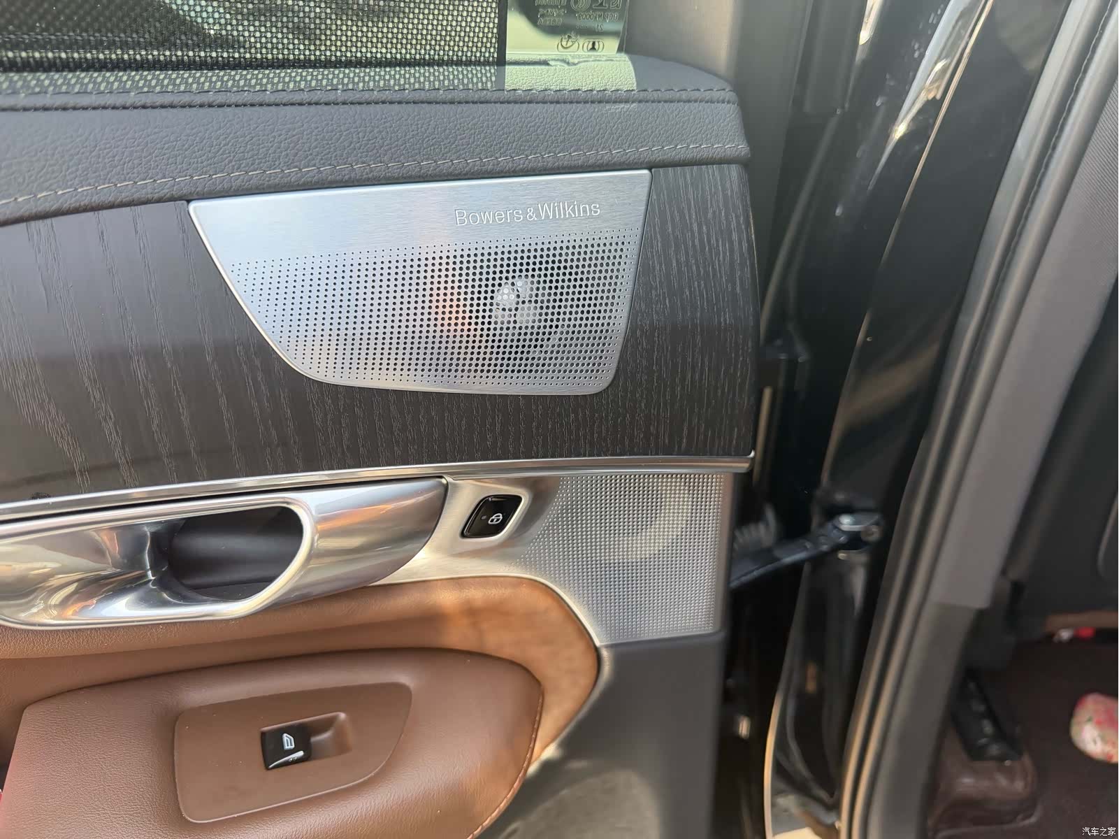 Volvo XC90, 2022 6
