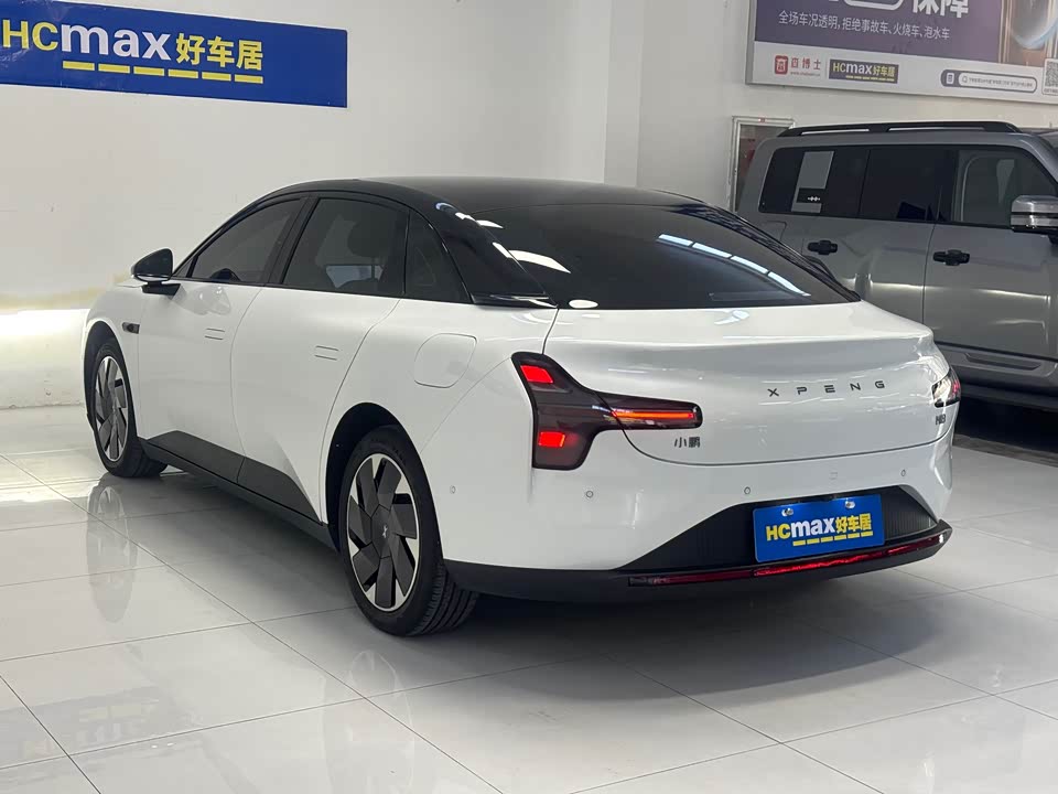 XPENG MONA M03