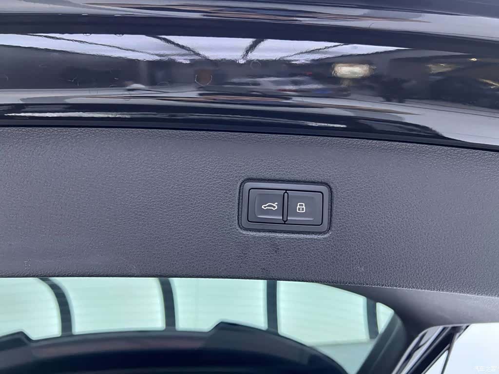 Audi Q7, 2024 33