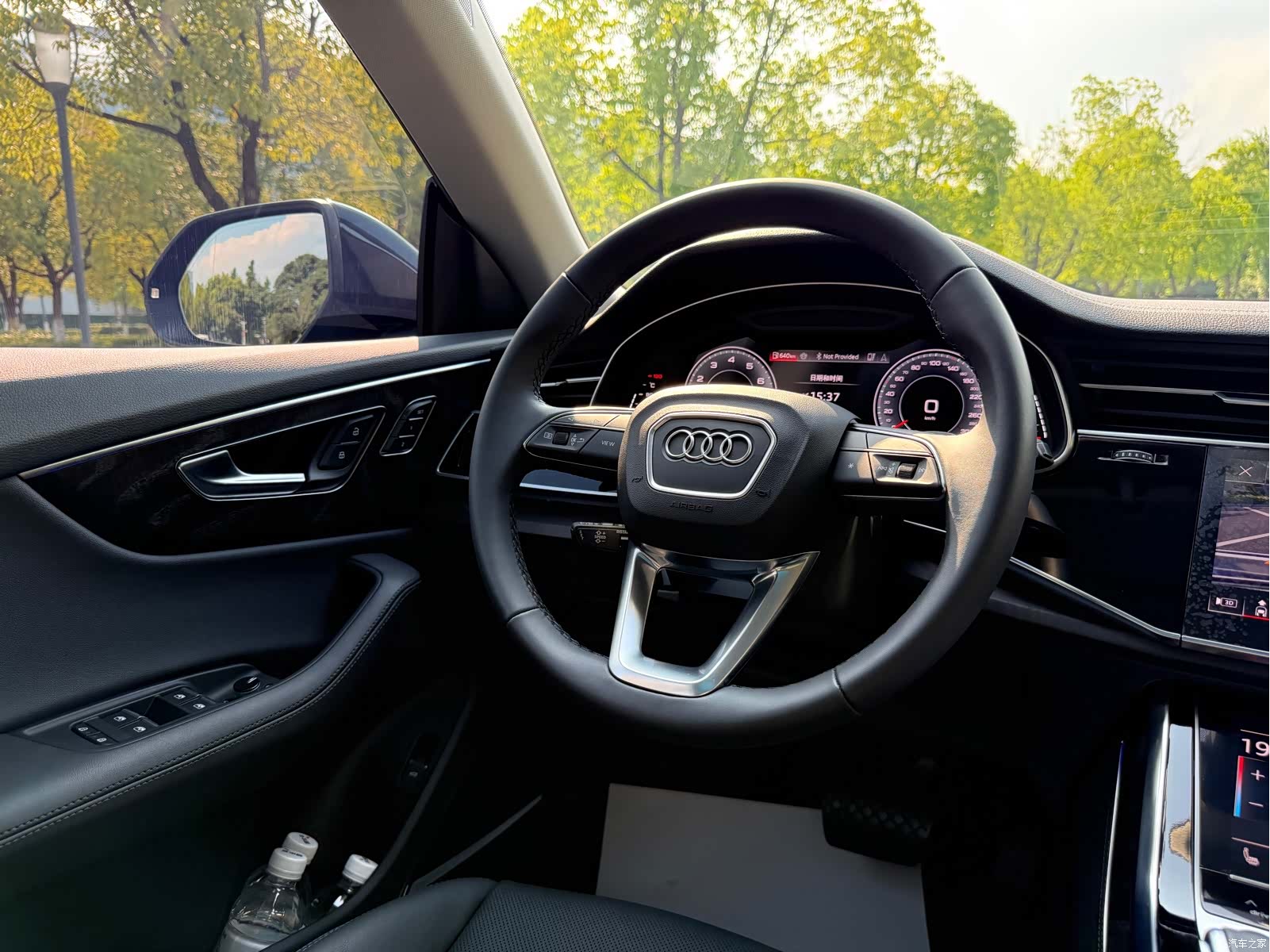Audi Q8, 2024 29