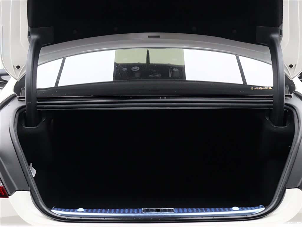 Mercedes-Benz S-Class, 2016 13