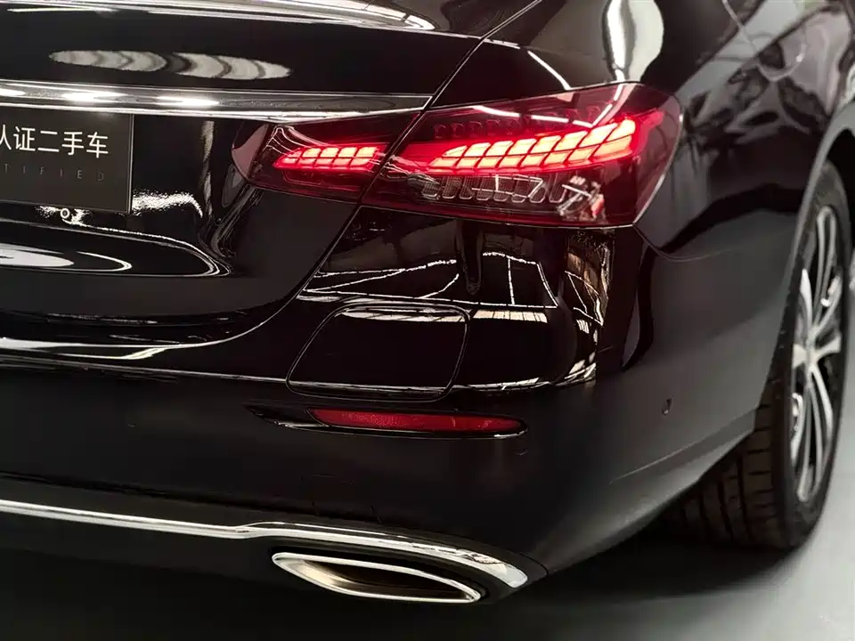 Mercedes-Benz E-class Mercedes-Benz E-class