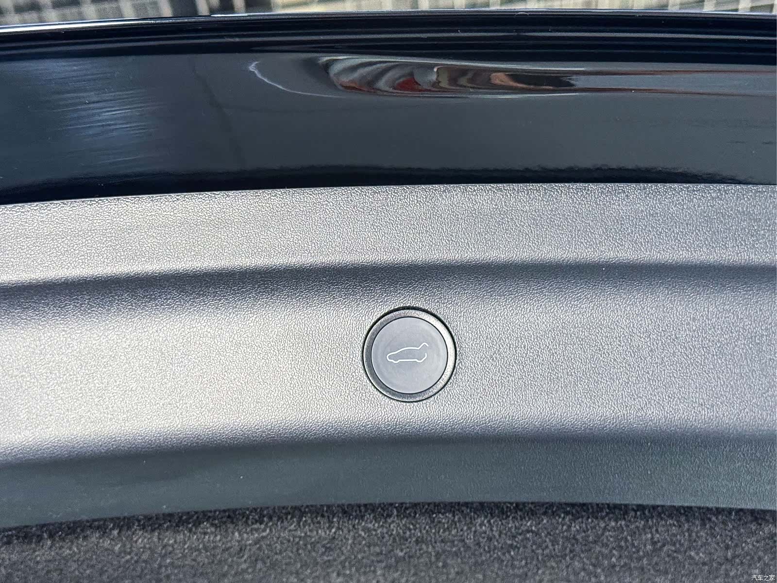 Tesla Model Y, 2022 11