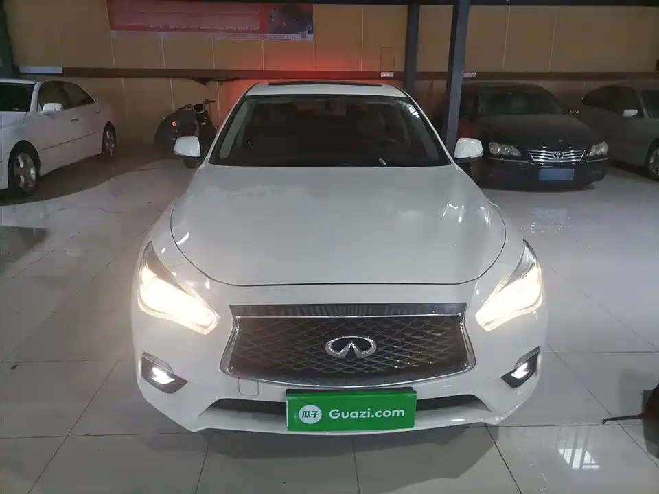 Infiniti Q50L Infiniti Q50L