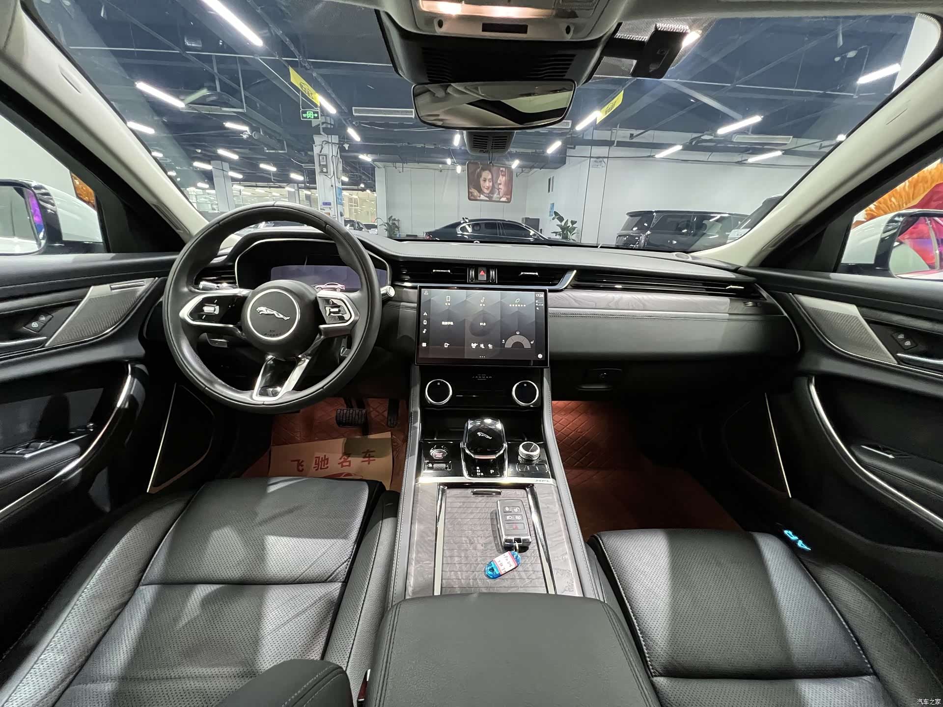 Land Rover P250, 2021 8