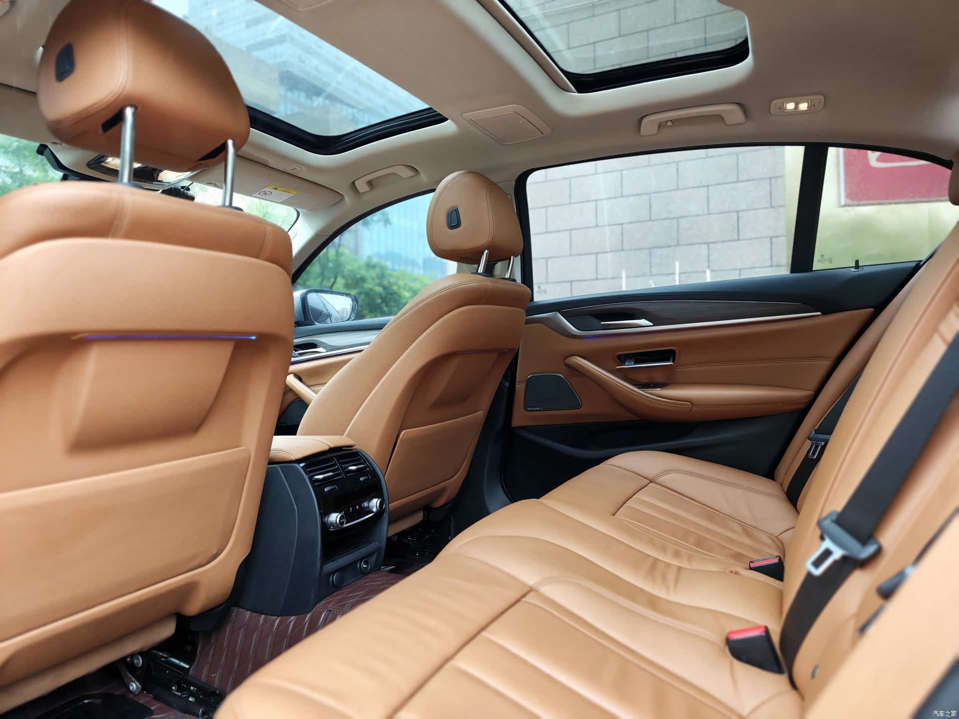 BMW 5 Series, 2018 6