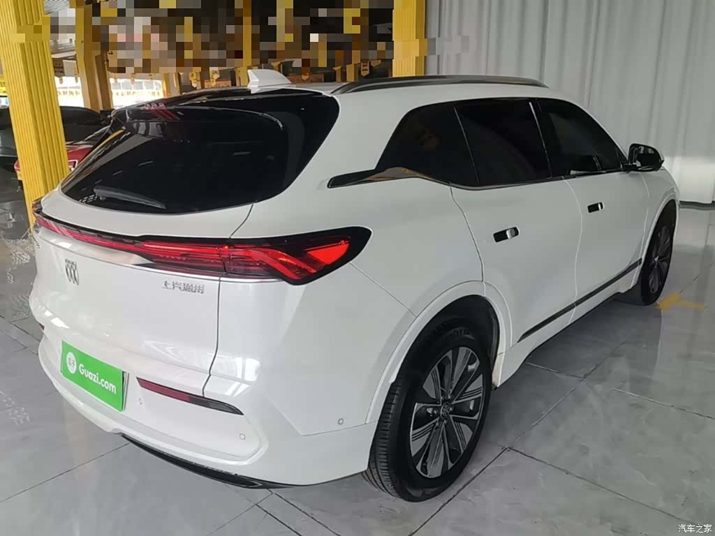 Buick E5, 2025 7