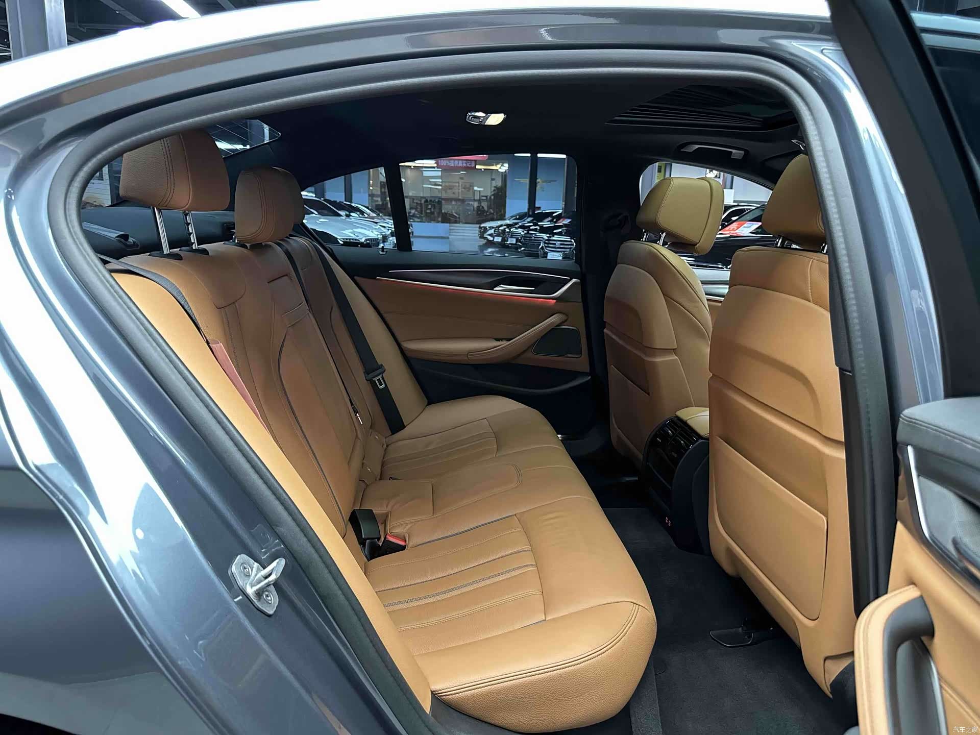 BMW 5 Series, 2022 6