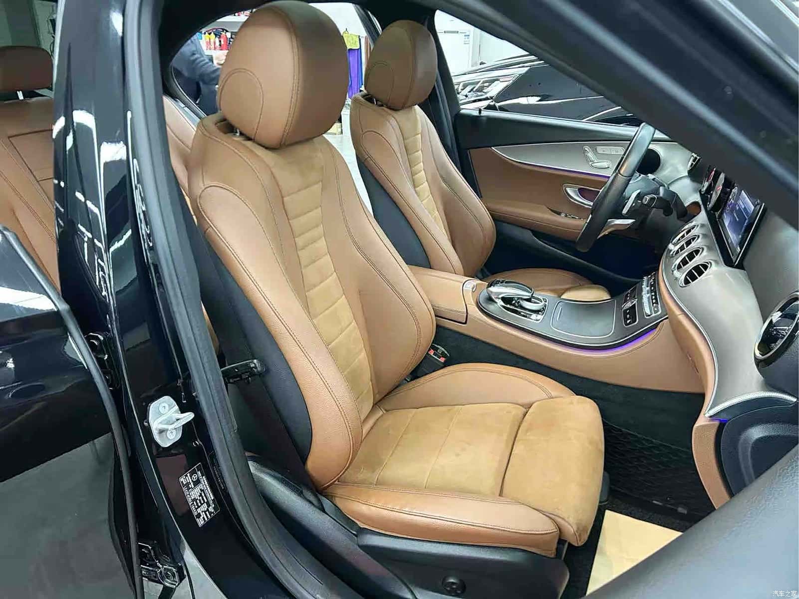 Mercedes-Benz E-Class, 2018 16