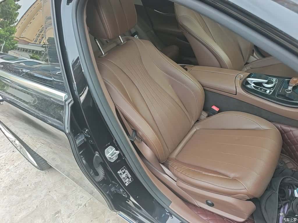 Mercedes-Benz E-Class, 2017 25