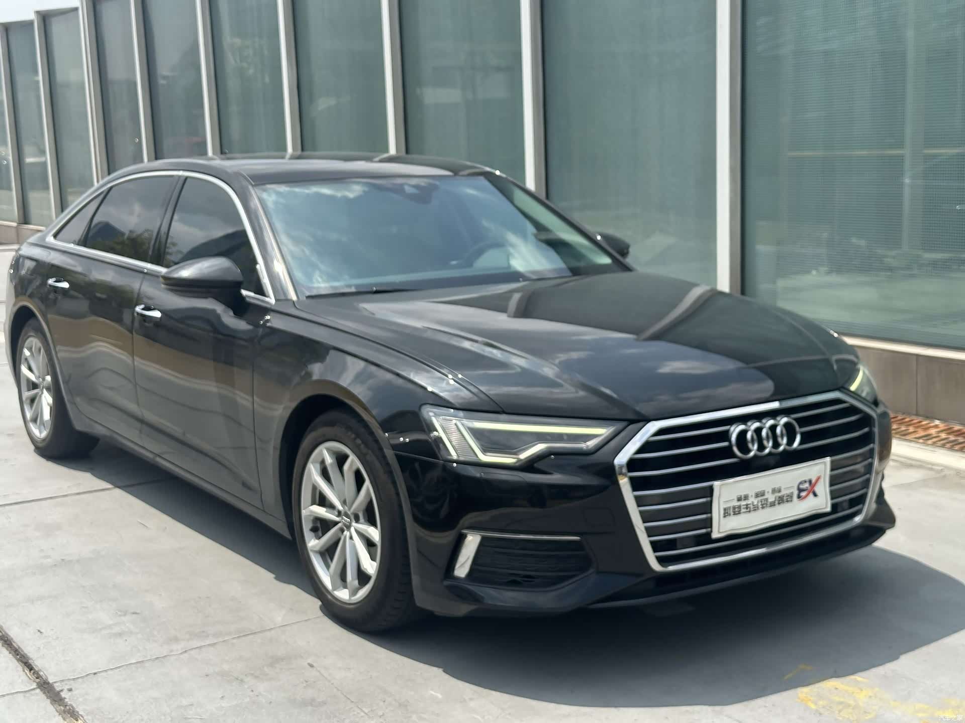 Audi A6L, 2019 3