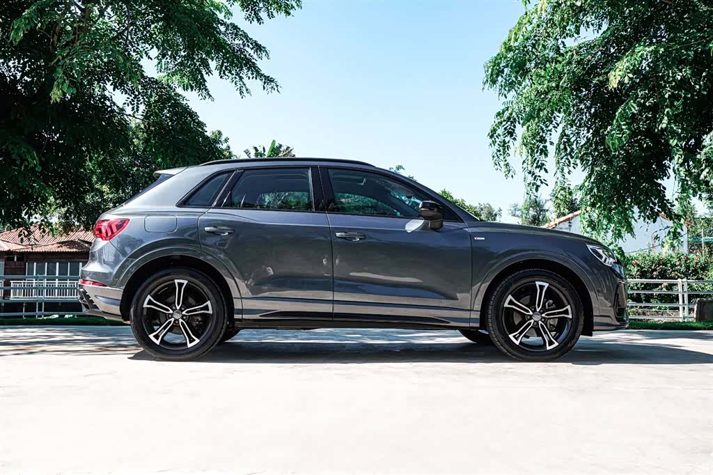 Audi Q3, 2021 все фото