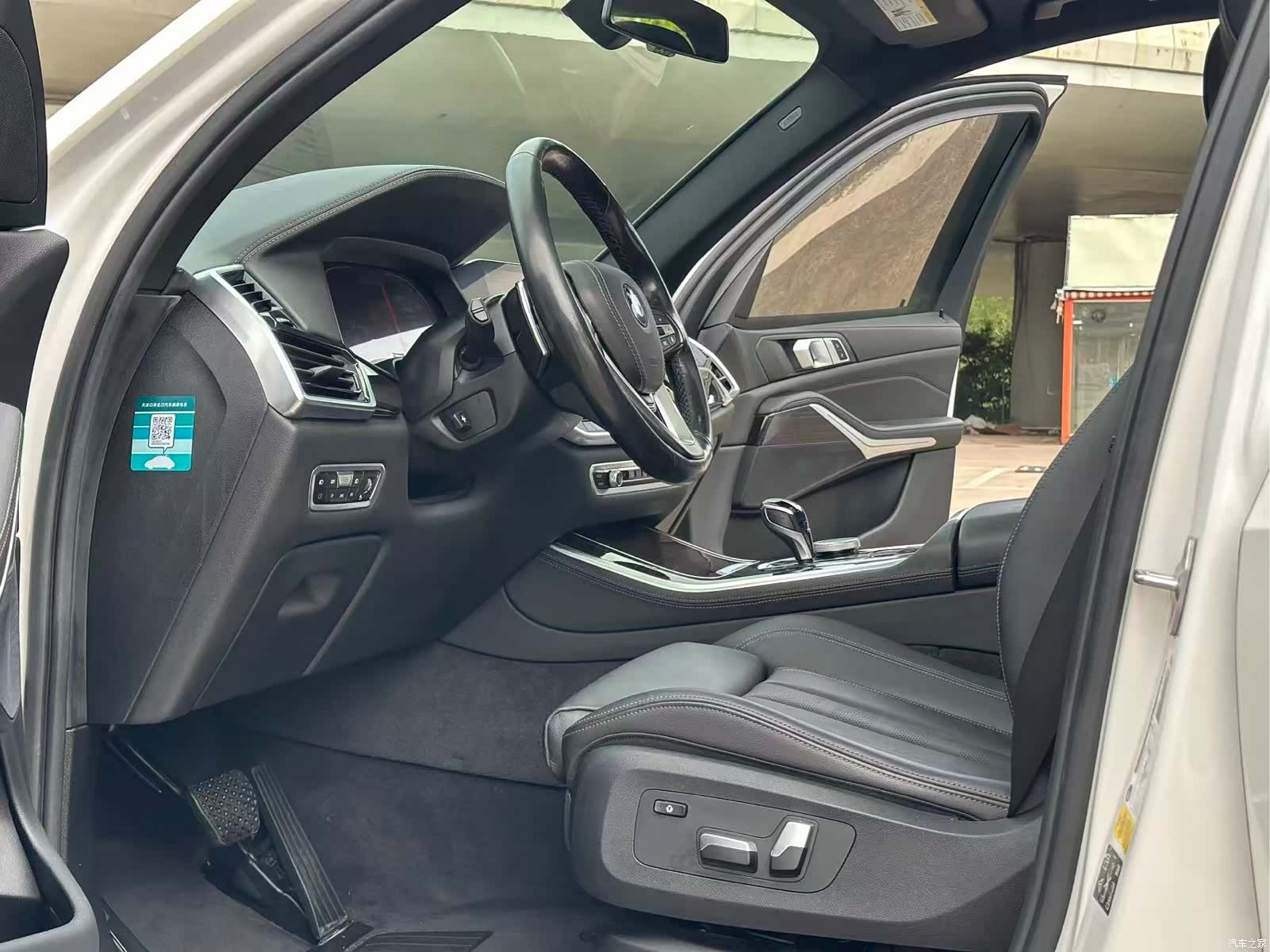 BMW X5, 2020 все фото
