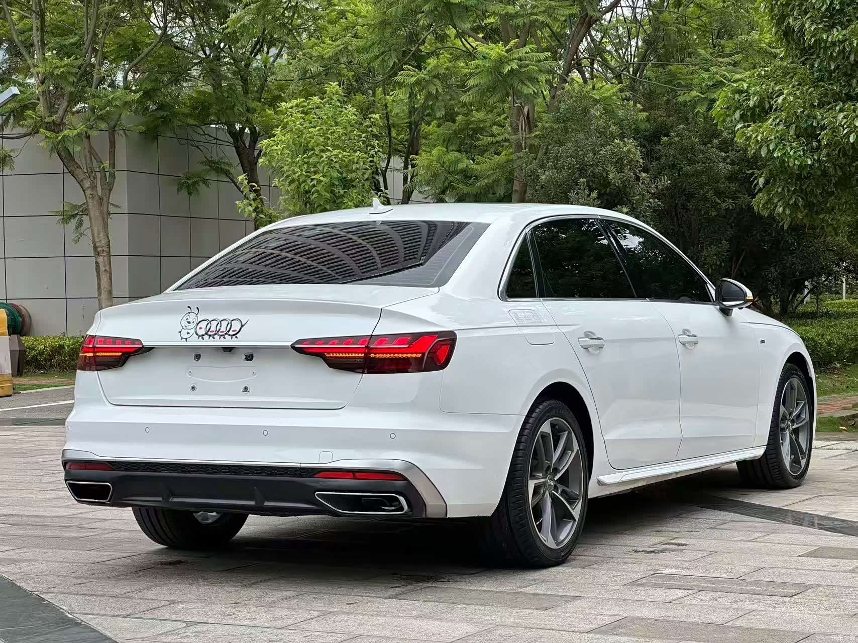 Audi A4L, 2021 9
