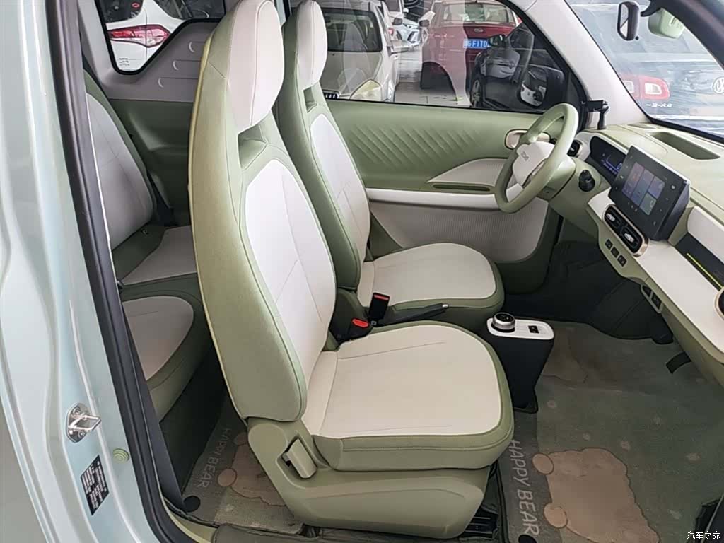 Geely Panda, 2025 25