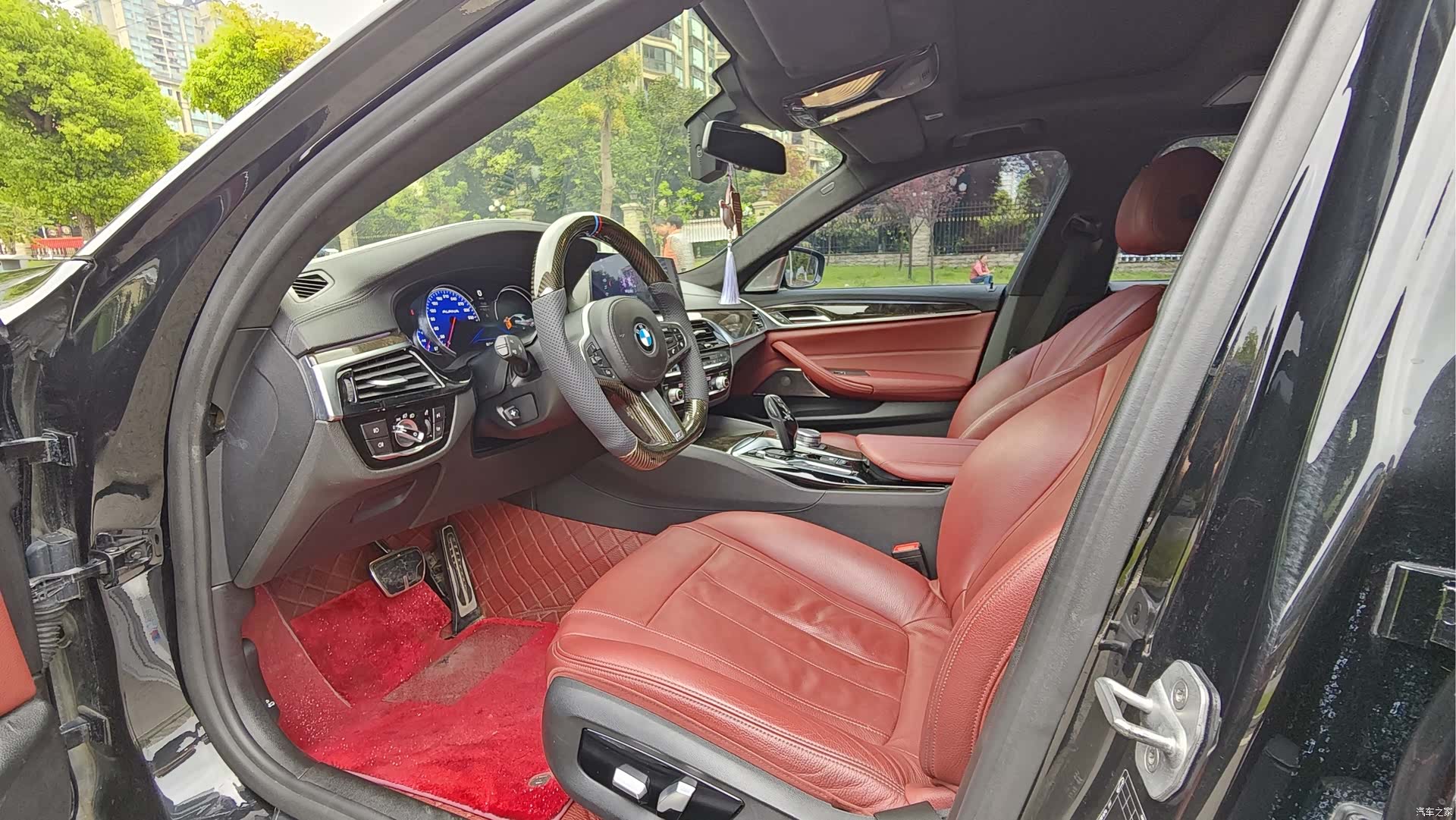 BMW 5 Series, 2019 11